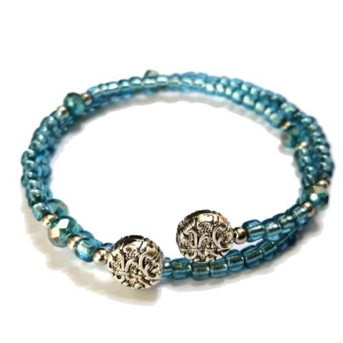 Bracelet, Crystal - Glass Bracelet with memory wire ( fits for any size )