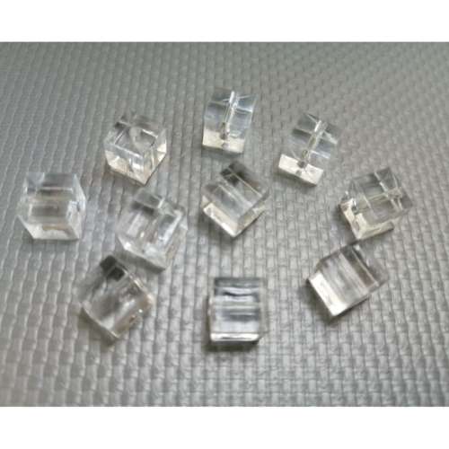 Beads /Acrylic Beads - 8mm -  10 pcs -glass optic - color less Squares / Beads for crafting
