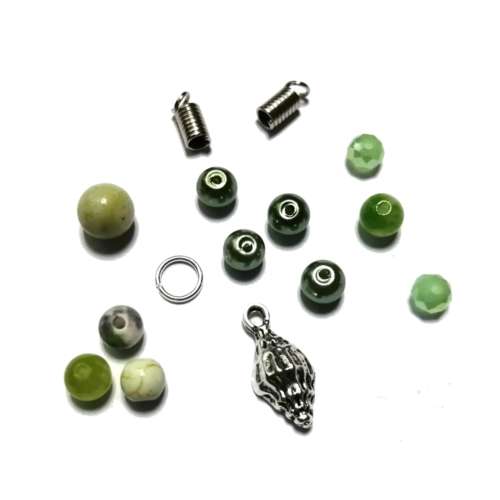 Beads /Jade - Jasper - Glass and Crystals (pendant 19mm)  15pcs/ Beads for crafting
