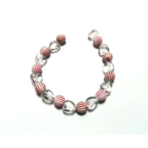 Beads /Acrylic Beads -6-8mm -20pcs-balls- hearts-15cm String- for jewellery crafting