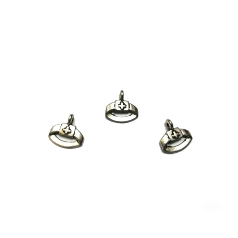 Pendant / Belt with cross- Pendants - 3pcs - 11mm silver color / for crafting