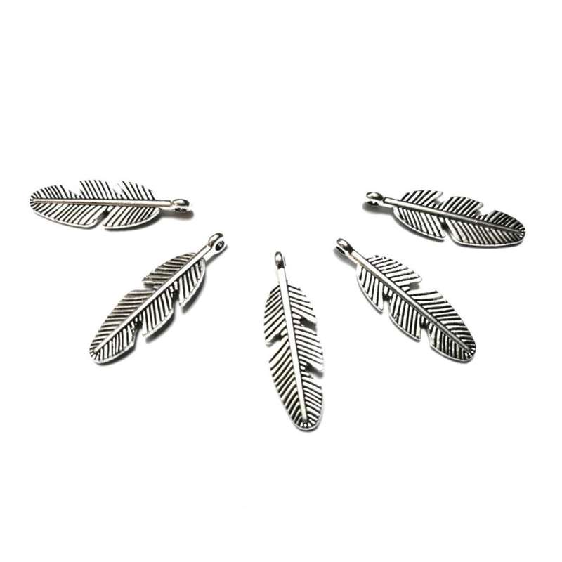 Pendants / Feather Pendants  - Silver Metal   - 30pcs - 28x9mm / Pendants for crafting