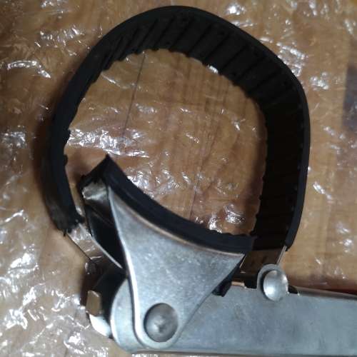 Flexible Stainless Steel Oil Filter Housing Wrench, rubber protection