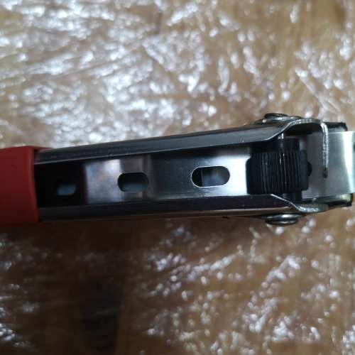 Flexible Stainless Steel Oil Filter Housing Wrench, rubber protection