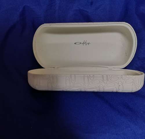 Oakley Sunglasses Hard Clam Shell Case