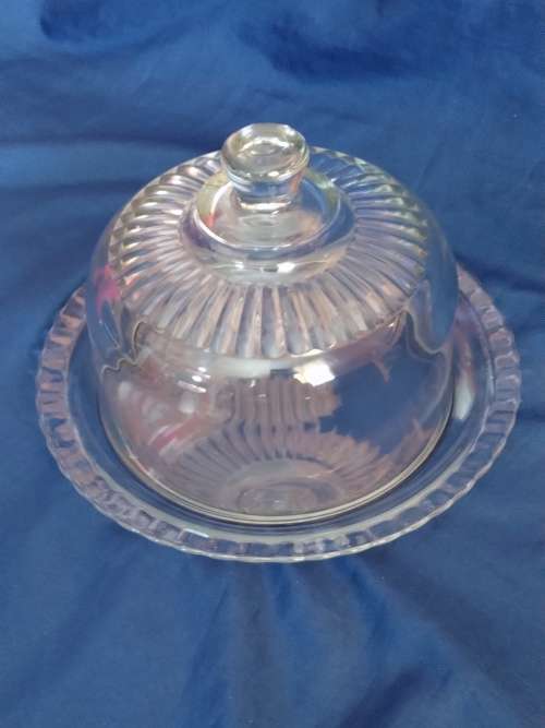 ARCOROC FRANCE VINTAGE MID-CENTURY 1950`S GLASS CHEESE/ CAKE DOME W/ UNDER PLATE 8.5 `