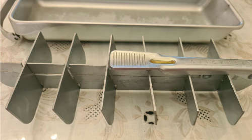 Vintage retro Frigidaire Quickube aluminum ice cube tray