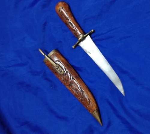 Vintage Indian Brass Fitted Iron Dagger Knife With Wooden Scabbard Cover and sheath lock mechanism