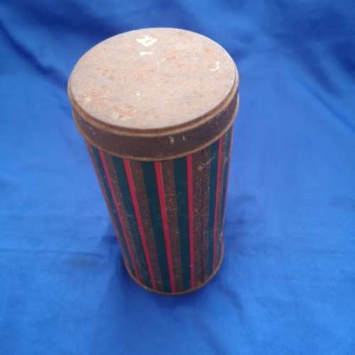 Harrods Vintage Biscuit Tin.  Nice character for Coffeeshop or Kitchen Decor !