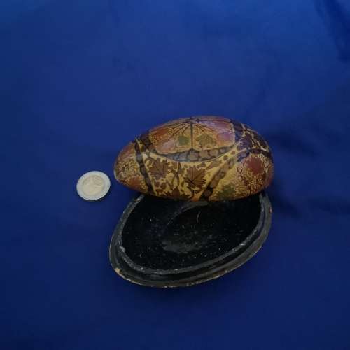 Vintage Lacquered Egg Shaped Trinket Box Floral Handpainted Artwork