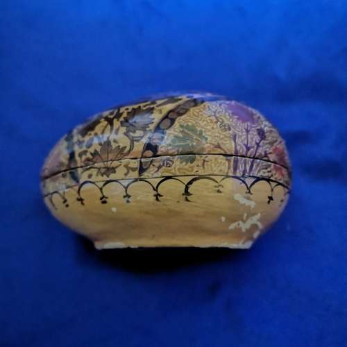 Vintage Lacquered Egg Shaped Trinket Box Floral Handpainted Artwork