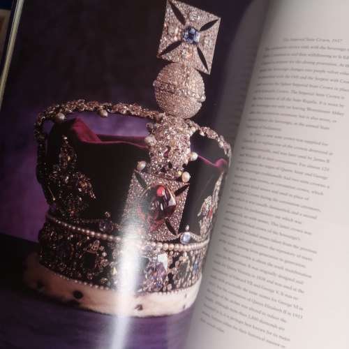 The Crown Jewels & British Kings and Queens Books. Nice Coffee table Items