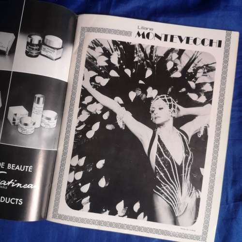 Rare PROGRAMME : PARIS ` FOLIES BERGÈRE ` FOLIES JE T`ADORE - 1977