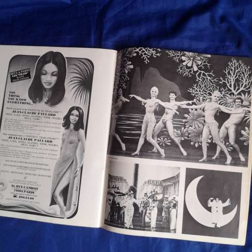 Rare PROGRAMME : PARIS ` FOLIES BERGÈRE ` FOLIES JE T`ADORE - 1977