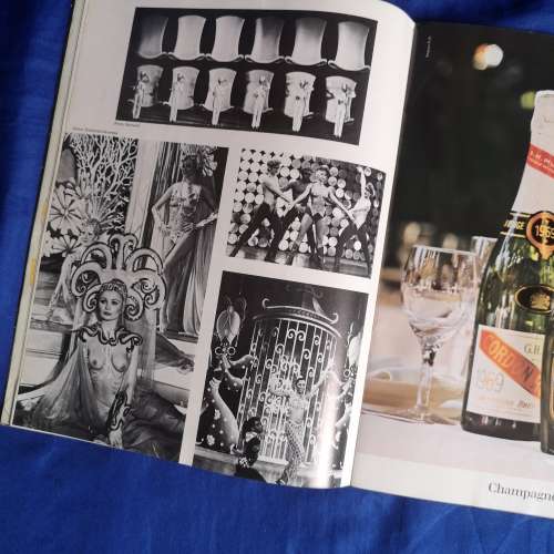 Rare PROGRAMME : PARIS ` FOLIES BERGÈRE ` FOLIES JE T`ADORE - 1977