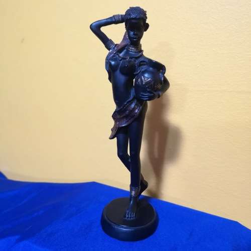 Vintage Resin Black African Woman Figurine with Water Jug. Excellent detail !