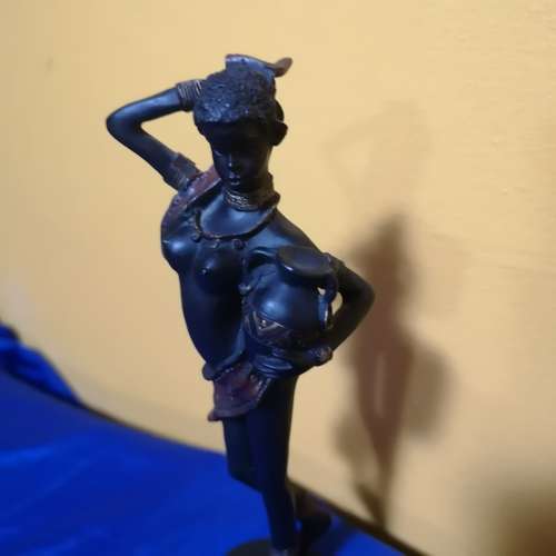 Vintage Resin Black African Woman Figurine with Water Jug. Excellent detail !