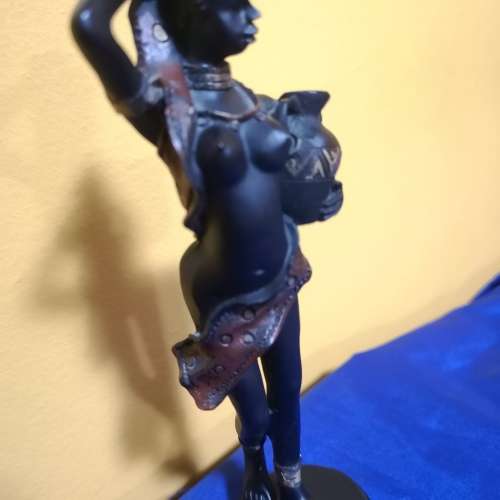 Vintage Resin Black African Woman Figurine with Water Jug. Excellent detail !