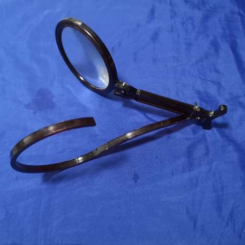 Vintage 1982 Around the Neck Magnifier Needlework Projects. Brass Screws