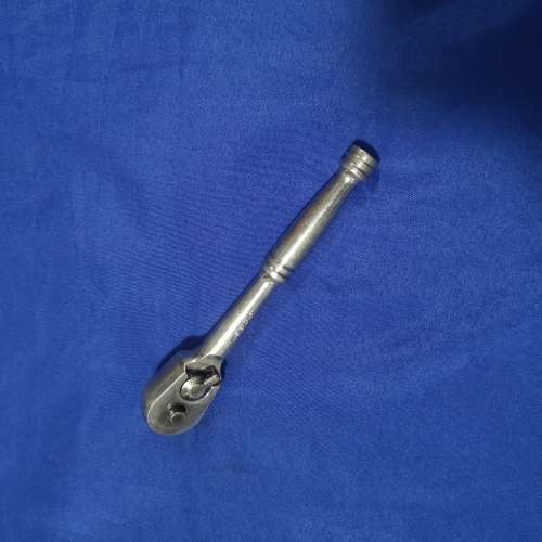 Mastercraft 1/4 Ratchet Chrome Vanadium. Lifetime Warranty  Tool