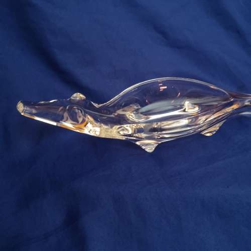Vintage MCM Viking Art Clear Alligator Trinket Dish/ Paperweight. In good vintage condition