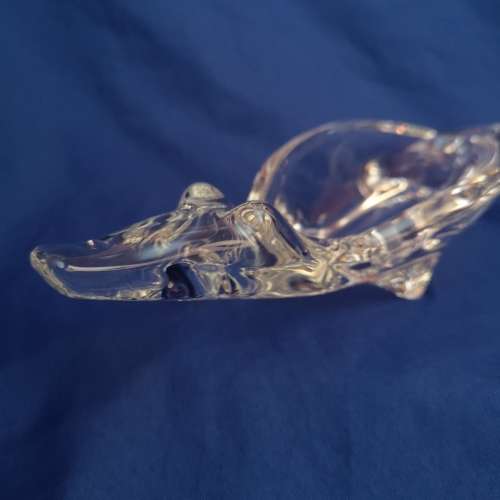 Vintage MCM Viking Art Clear Alligator Trinket Dish/ Paperweight. In good vintage condition