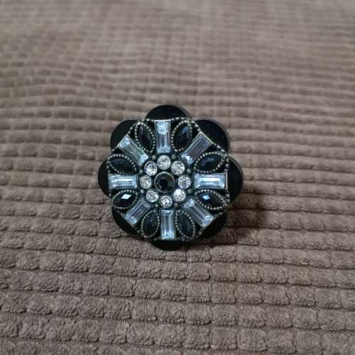 Vintage Handmade Costume ring. Beautiful Piece !!
