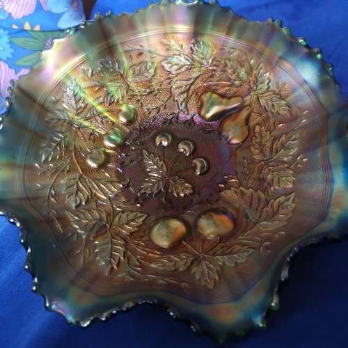 Rare Vtg Carnival Glass Amber Green Sawtooth Rim Bowl, Northwood Carnival Glass Iridescent Embossed