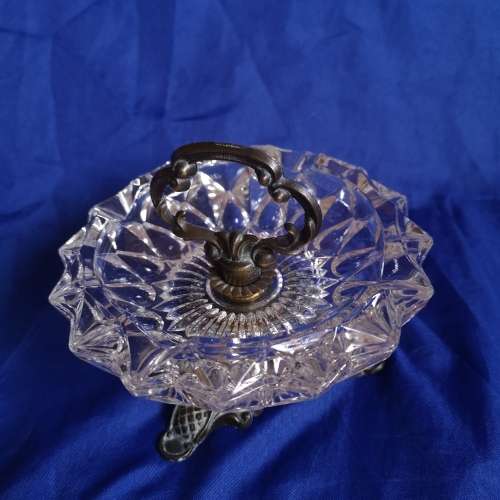 Vintage Italy Brass Footed Raised Ashtray Glass Elevated Tripod Base Elegant with top handle.