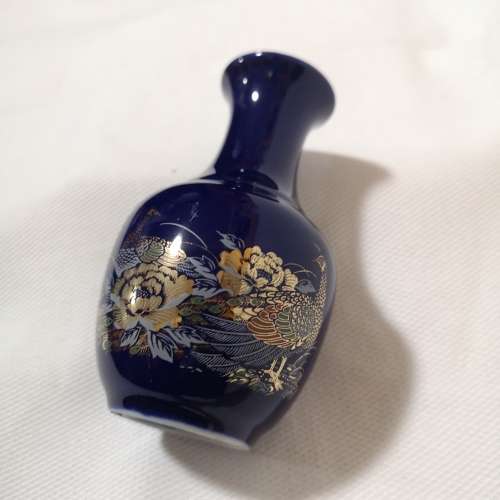 Oriental Peacock Vase