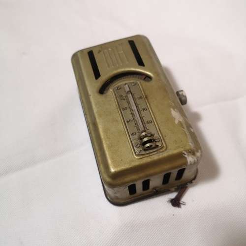 Vintage Minneapolis Honeywell. Henry Dreyfuss designed Thermostat