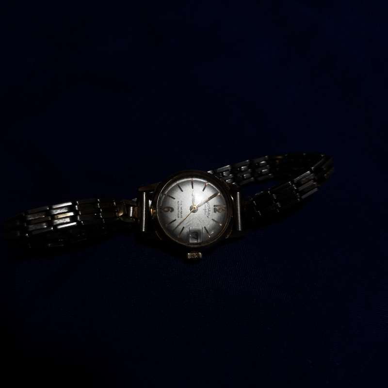 Ladies Vintage Rotary Watch for Women. 17R Incabloc Automatic. Date window. Working condition