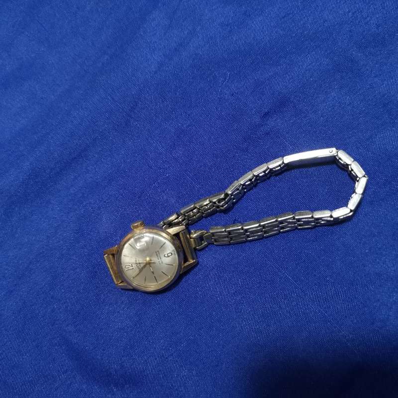 Ladies Vintage Rotary Watch for Women. 17R Incabloc Automatic. Date window. Working condition