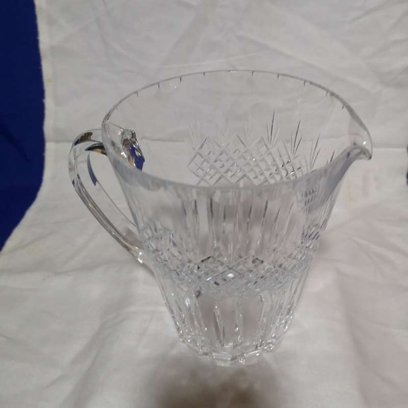 Beautiful  Crystal Pinched Spout Pitcher. Stunning Cut Crystal