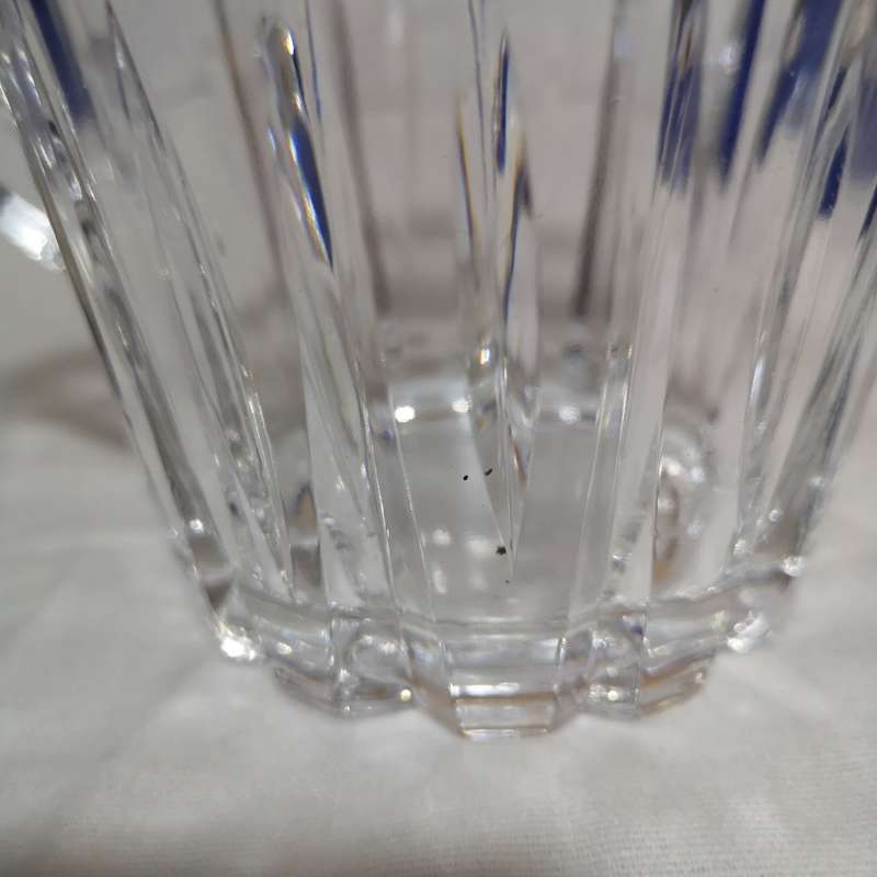 Beautiful  Crystal Pinched Spout Pitcher. Stunning Cut Crystal