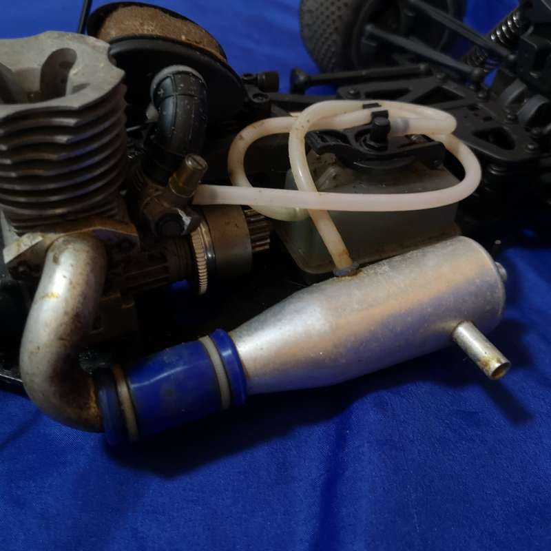 Thunder Tiger Tomahawk ST 1/10 Scale 4WD Nitro Truggy. Project or Spares. Fuel engined