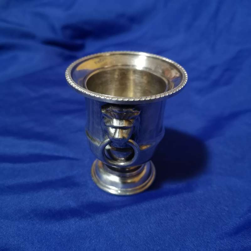Vintage Wine Cup Small Silver Plated Viners Of Sheffield England With Lions Head