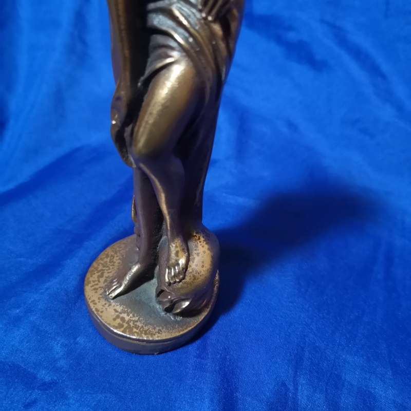 Vintage Venus of the Bath Sculpture, Gold or Copper Gilt. Please see images