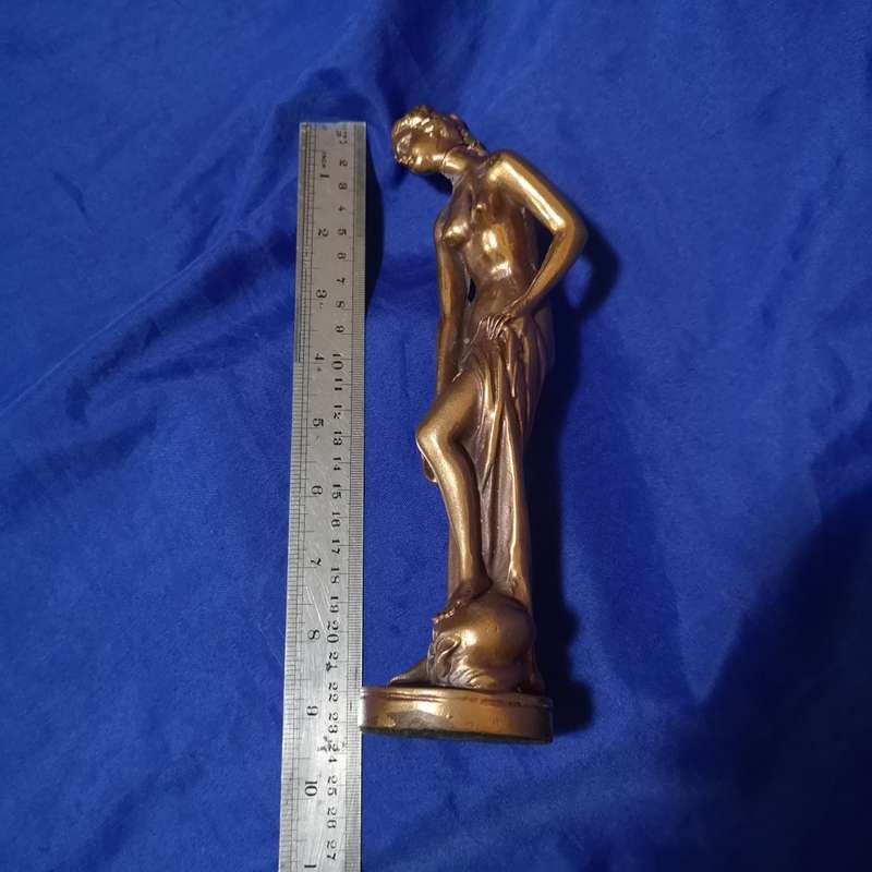 Vintage Venus of the Bath Sculpture, Gold or Copper Gilt. Please see images