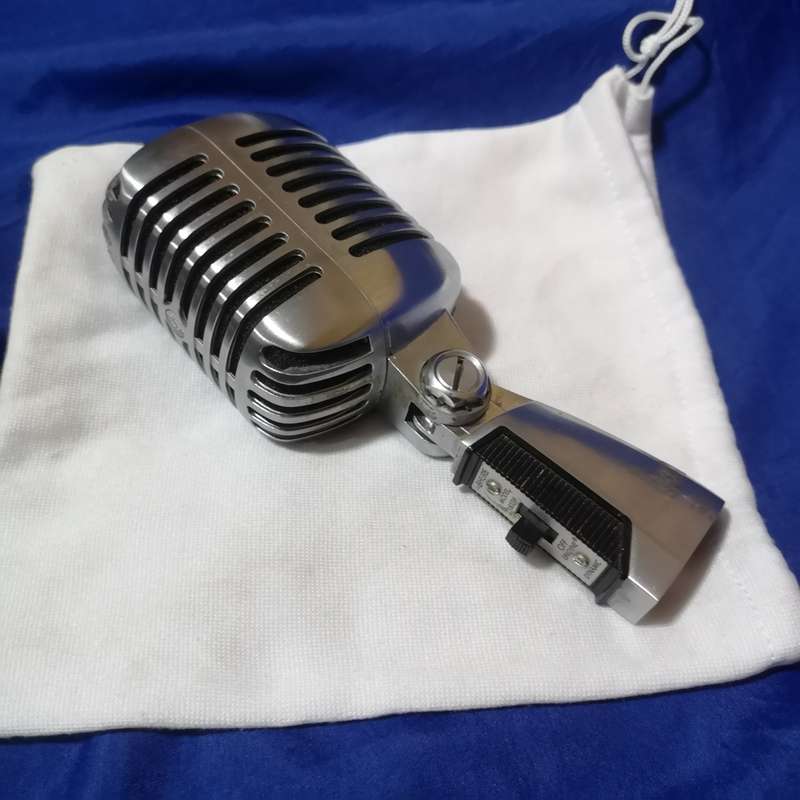 Shure 55SH Series II Iconic Unidyne Vocal Microphone (The Elvis Microphone) used