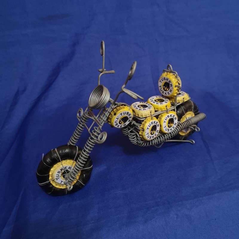 Bottle cap Motorcycle- Indigoarts- African Recycling Artists (Kenya)
