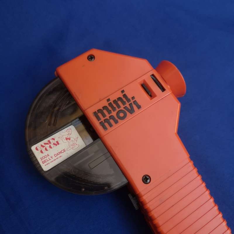 Vintage `Mini Movie` Movie Player with 1 movie