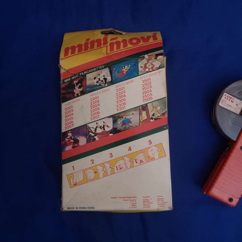 Vintage `Mini Movie` Movie Player with 1 movie