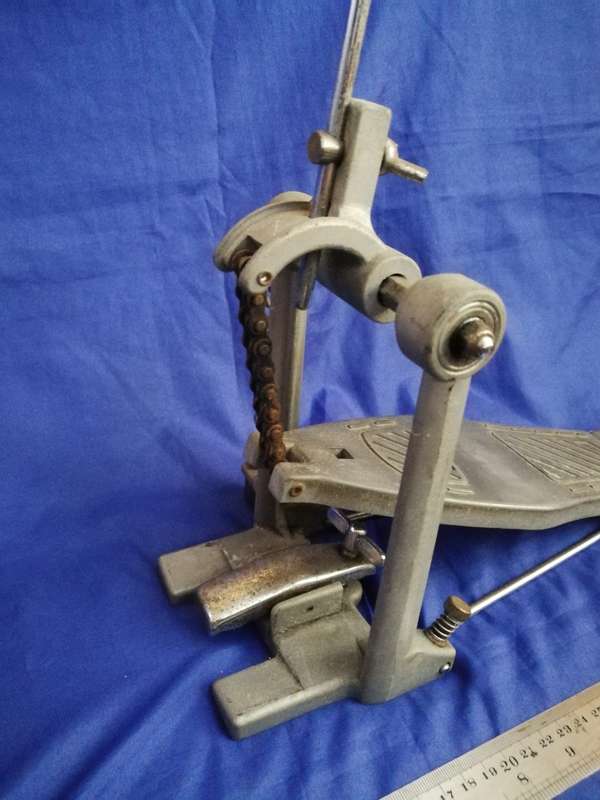 Bass Drum Kick Pedal Vintage. chain type.