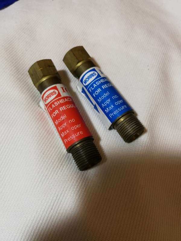 MORRIS FLASHBACK ARRESTOR for Regulator. Oxygen and Fuel (Acetylene). Sold as a set. Unused