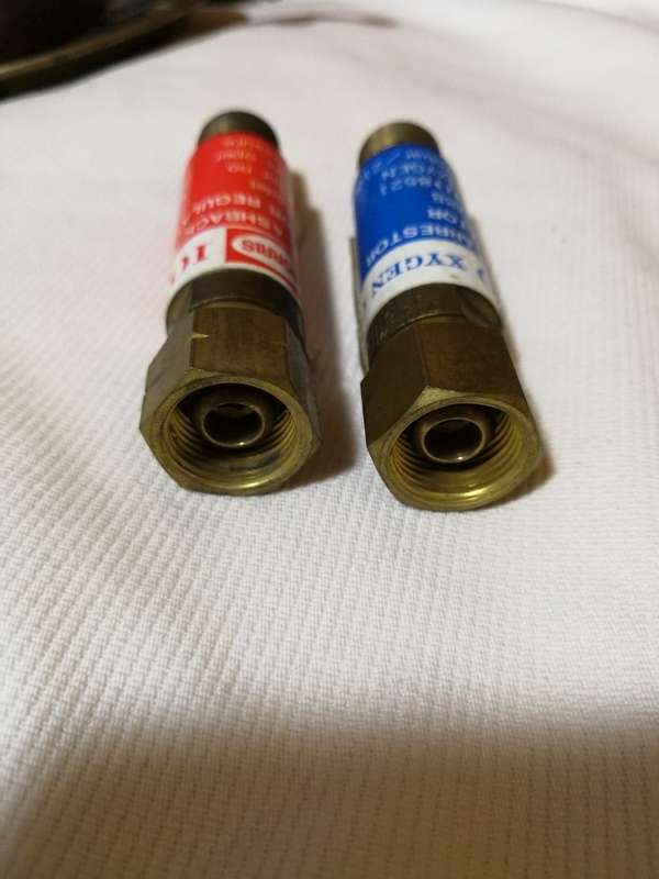 MORRIS FLASHBACK ARRESTOR for Regulator. Oxygen and Fuel (Acetylene). Sold as a set. Unused