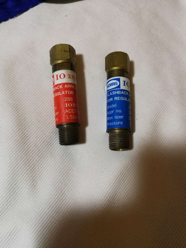 MORRIS FLASHBACK ARRESTOR for Regulator. Oxygen and Fuel (Acetylene). Sold as a set. Unused