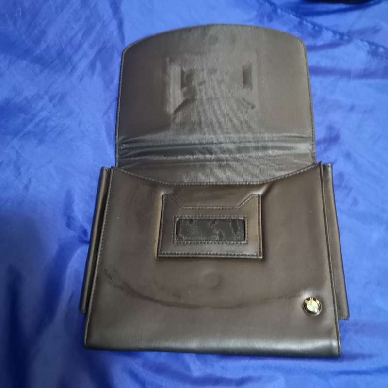 BMW Owners Manual Book Case Owners Guide Black Leather OEM GOOD CONDITION