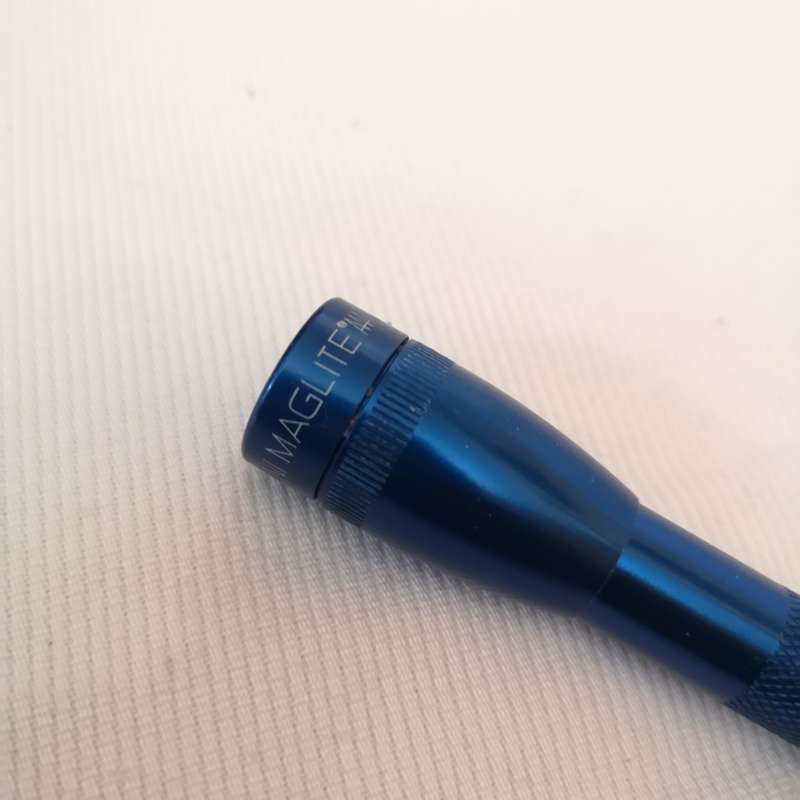 Original Mini Maglite 2AAA Flashlight (Incandescent)