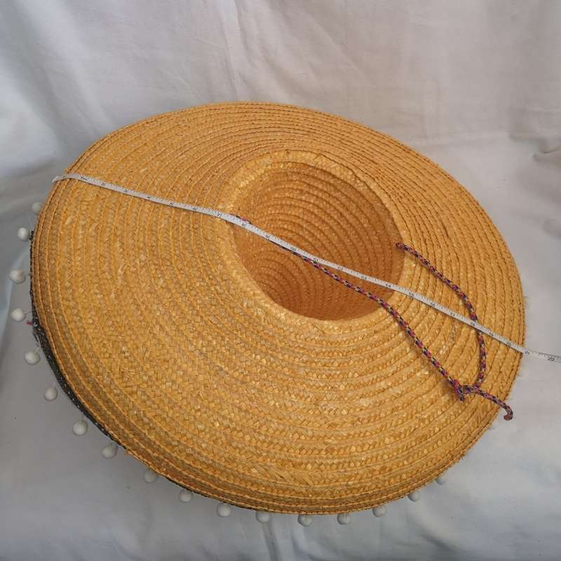 Sombrero Traditional design- large around 21`` or 52cm diameter. Was used as a prop on a photoshoot.